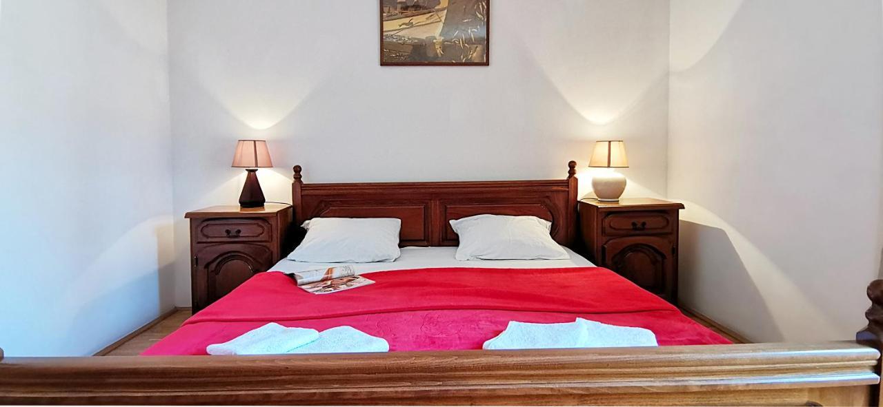 Apartments And Rooms Marija Budva Ngoại thất bức ảnh