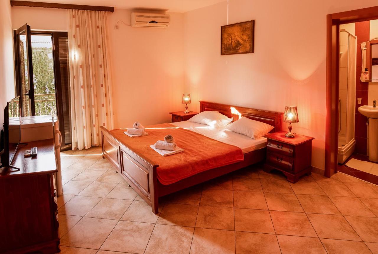 Apartments And Rooms Marija Budva Ngoại thất bức ảnh
