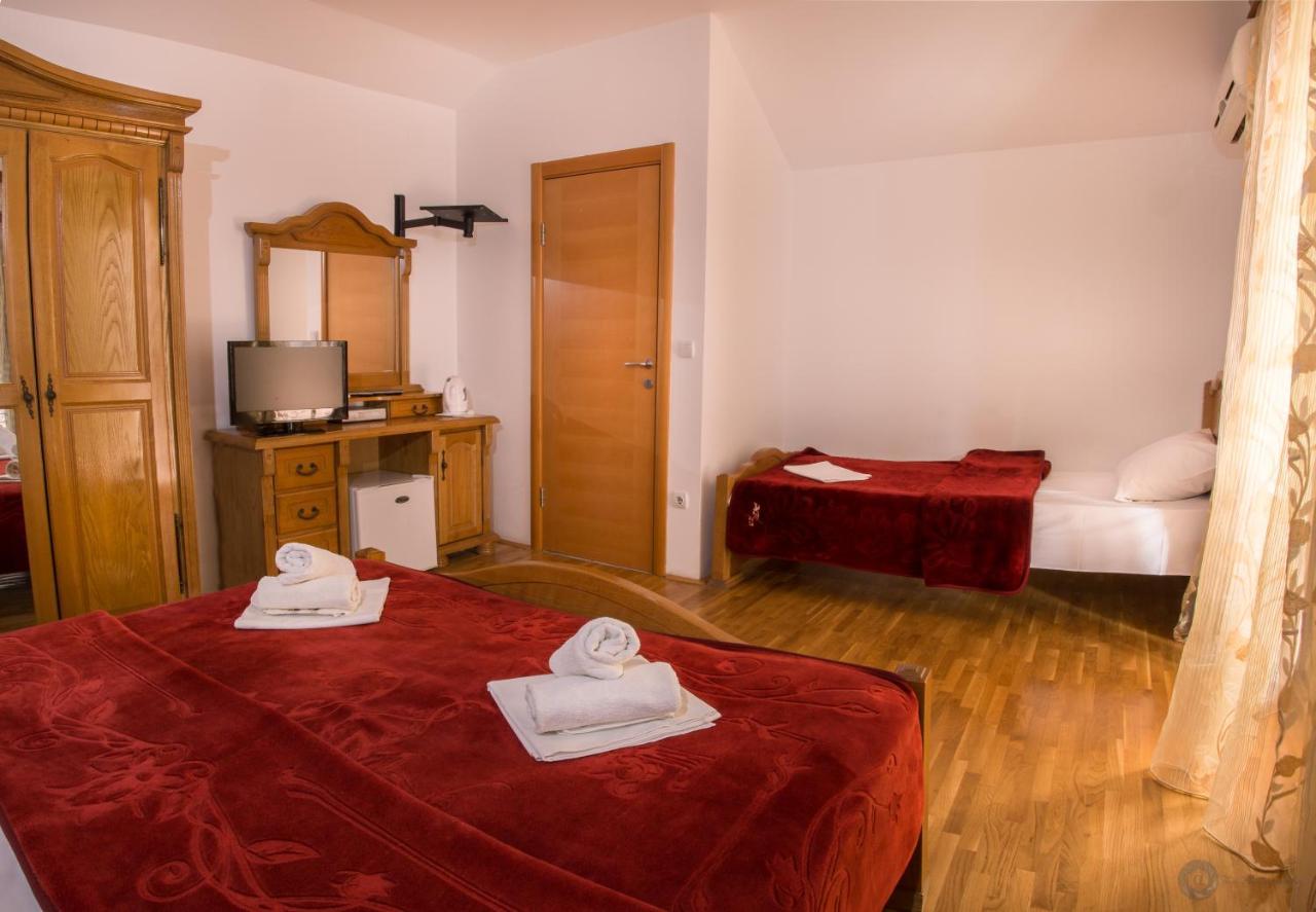 Apartments And Rooms Marija Budva Ngoại thất bức ảnh